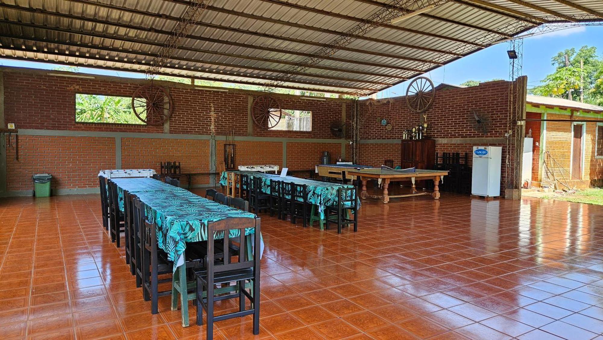 Cabanas El Refugio Del Mensu 푸에르토이과수 외부 사진